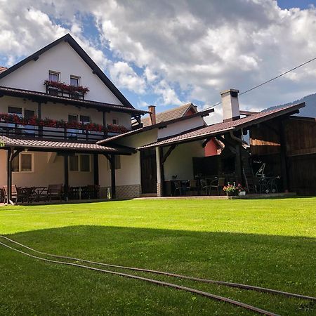 Pensiunea Aliart Zărneşti Exteriér fotografie